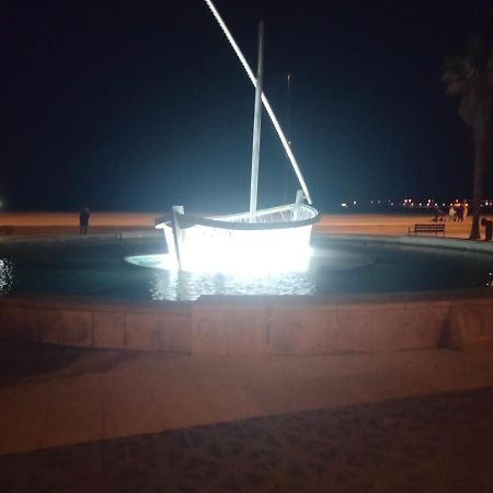 Habitacion Frente A Playa De La Malvarrosa Apartment บาเลนเซีย ภายนอก รูปภาพ