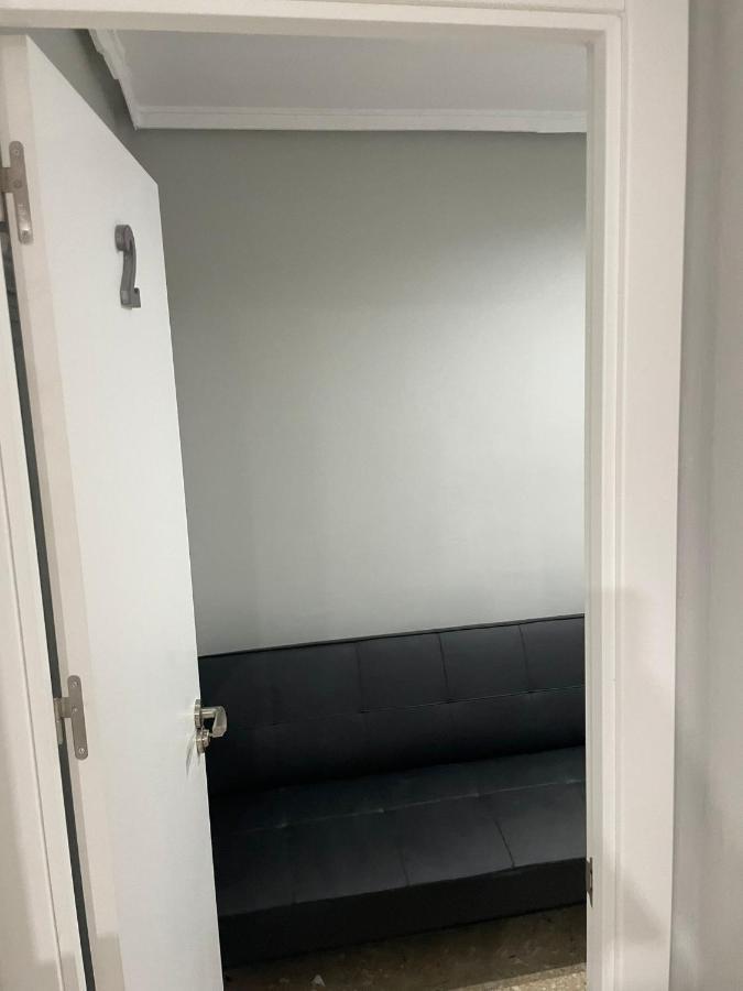 Habitacion Frente A Playa De La Malvarrosa Apartment บาเลนเซีย ภายนอก รูปภาพ